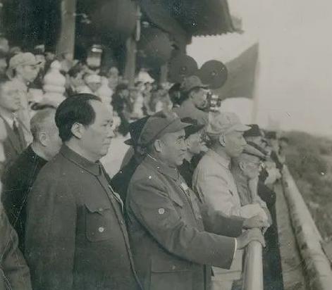 世界杯直播app下载入口-1956年,江青赴苏联治病,向接诊的医生坦言:我和毛泽东同志是政治夫妻