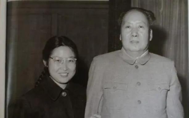 世界杯直播app下载入口-1956年,江青赴苏联治病,向接诊的医生坦言:我和毛泽东同志是政治夫妻
